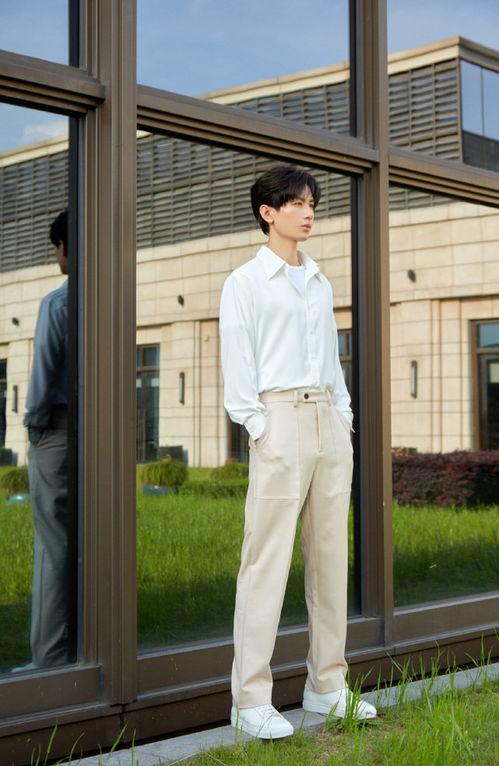 成毅爆料最新动态视频在线观看,独家视频带你领略明星魅力